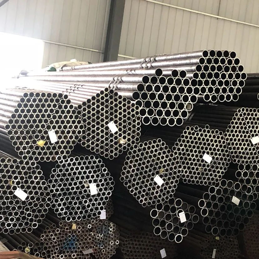 Carbon Steel Seamless Tube & Pipe A106 Gra&Grb A53 A519 A197 A210 St44 St52 1010 1045 Steel Tubing Round Rectangular Galvanized Pipe Mechanical Tubing