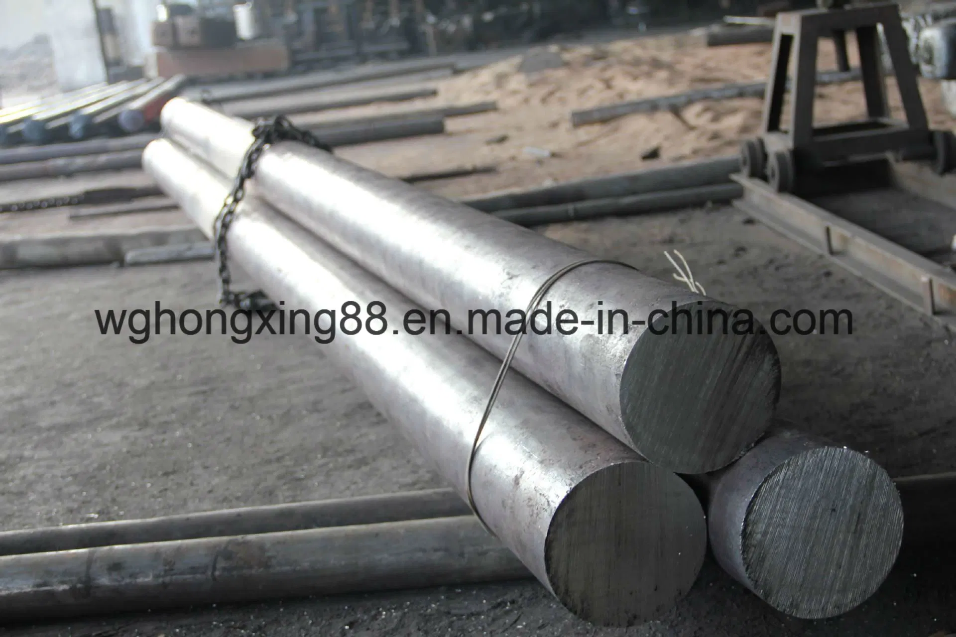 SAE1045 1055 304 321 Q235 Q345 Q195 Round Steel Bars